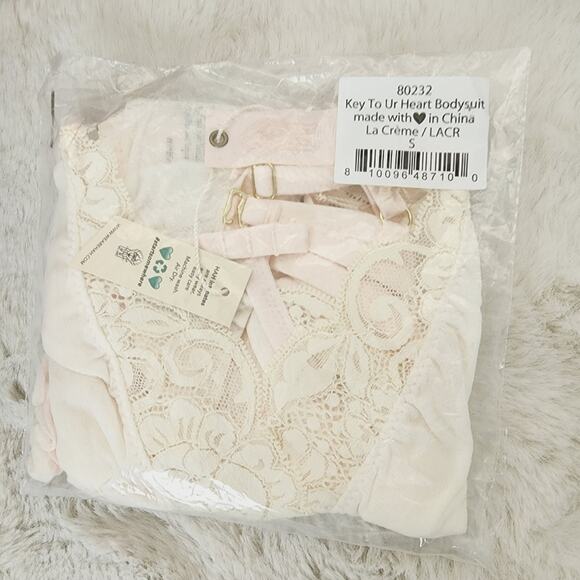 NEW We Are Hah x Free People Key To Your Heart La Creme Mesh Teddy Bodysuit - Picture 4 of 8